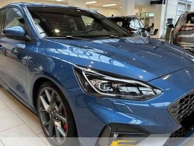 Usata Ford Focus ST 280 CV (205 kW) 2021 Blu/azzurro Berlina