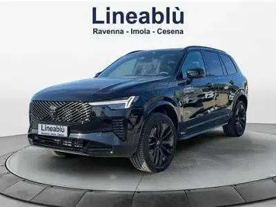Nuova Volvo XC90 Ultra 250 CV (183 kW) 2026 Onyx black SUV