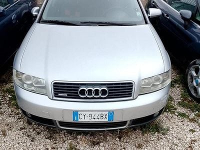 Begagnad Audi A4 115 HK (84 kW) 2006 Grå Kombi