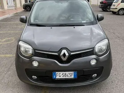 Usata Renault Twingo SE 69 CV (50 kW) 2017 Utilitaria
