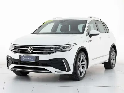 Usata VW Tiguan R-line 150 CV (110 kW) 2022 Bianco SUV