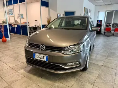 Usata VW Polo Comfortline 90 CV (66 kW) 2017 Grigio Berlina