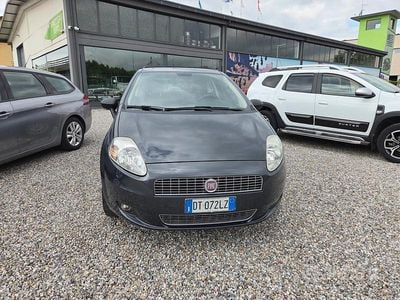 Usata Fiat Grande Punto Active 77 CV (56 kW) 2009 Grigio Utilitaria