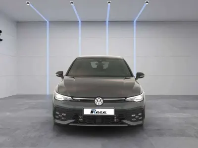Usata VW Golf VIII GTI 245 CV (180 kW) 2025 Grigio Berlina
