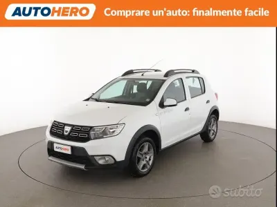 Begagnad Dacia Sandero 90 HK (66 kW) 2017 Vit Sedan