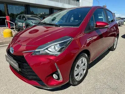 Usata Toyota Yaris Hybrid Active 101 CV (74 kW) 2018 Other Berlina