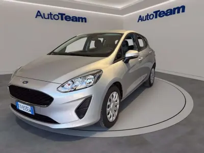 Usata Ford Fiesta 75 CV (55 kW) 2019 Moondust silver Utilitaria