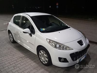 Usata Peugeot 207 2012 Bianco Utilitaria