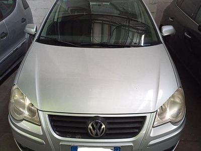 Usata VW Polo Comfortline 80 CV (58 kW) 2008 Argento Berlina
