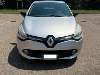 Usata Renault Clio IV 75 CV (55 kW) 2016 Grigio Berlina
