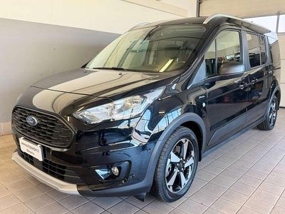 Usata Ford Tourneo Active 120 CV (88 kW) 2021 Nero Station wagon