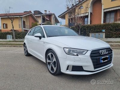 Usata Audi A3 S-Line 150 CV (110 kW) 2016 Bianco Berlina