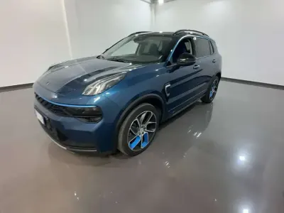 Usata Lynk & Co 01