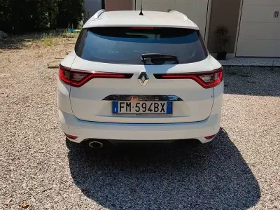 Usata Renault Mégane GrandTour 110 CV (80 kW) 2017 Station wagon