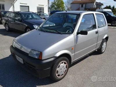 Second-hand Fiat Cinquecento 39 CP (28 kW) 1997 Gri Hatchback