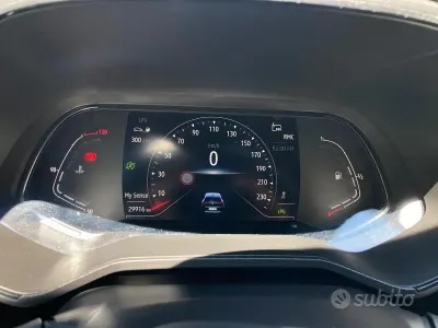 Usata Renault Clio Intens 100 CV (73 kW) 2022 Grigio Utilitaria