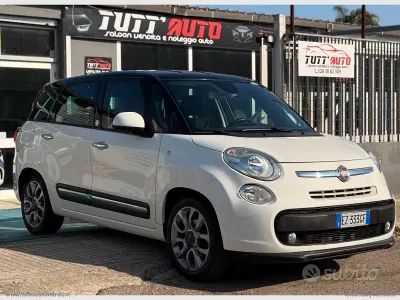 Usata Fiat 500L Living 105 CV (77 kW) 2015 Bianco Monovolume