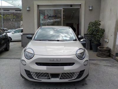 Nuova Fiat 600 Pop 110 CV (80 kW) 2025 SUV