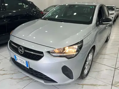 Usata Opel Corsa Edition 75 CV (55 kW) 2022 Argento Utilitaria