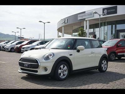 Usata Mini ONE 75 CV (55 kW) 2020 Bianco Utilitaria