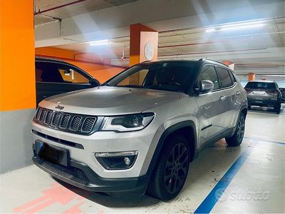Usata Jeep Compass 120 CV (88 kW) 2020 Grigio SUV