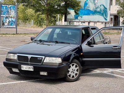 usata Lancia Thema 2.0 ie 16v