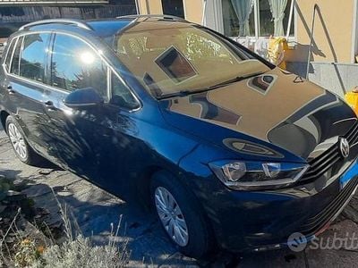 Usata VW Golf Sportsvan Trendline 90 CV (66 kW) 2017 Grigio Monovolume