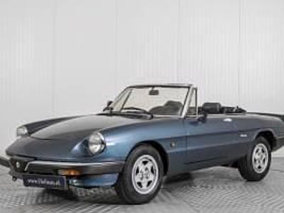 Usata Alfa Romeo Spider 101 CV (74 kW) 1989 Blu Cabrio