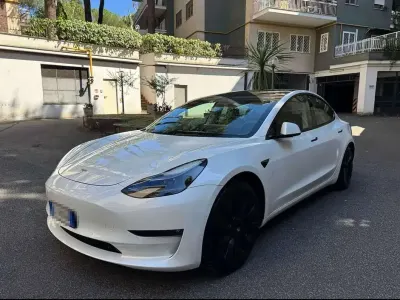 Usata Tesla Model 3 Long Range AWD 152 kW (208 CV) 2021 Bianco Berlina