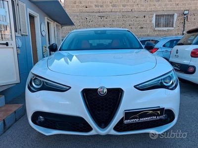 Usata Alfa Romeo Stelvio Sprint 190 CV (139 kW) 2020 Bianco SUV