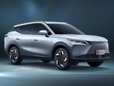 Nuova Omoda 7 279 CV (205 kW) 2026 Moonlight silver SUV