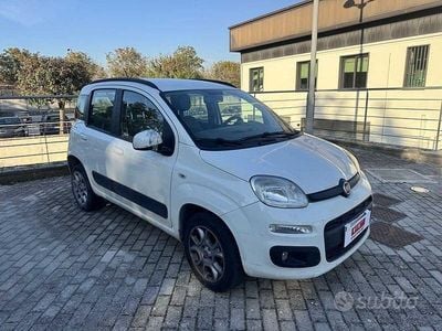 Usata Fiat Panda Lounge 84 CV (61 kW) 2016 Beige Berlina