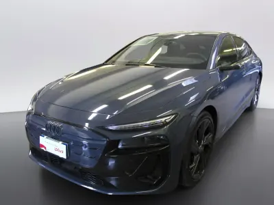 Usata Audi e-tron Sportback S-Line 269 kW (367 CV) 2025 7w blu royal navy SUV