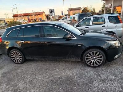 Usata Opel Insignia 160 CV (117 kW) 2011 Nero Station wagon