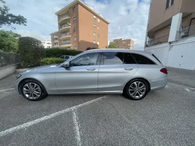 Usata Mercedes C220 Premium Plus 170 CV (125 kW) 2017 Station wagon