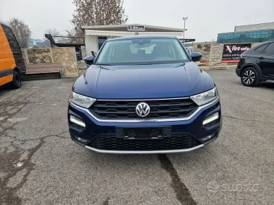 Usata VW T-Roc Business 116 CV (85 kW) 2020 Blu/azzurro SUV
