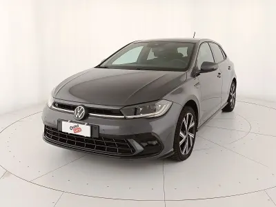 Usata VW Polo R-line 95 CV (69 kW) 2023 Smoky grey metallizzato Utilitaria