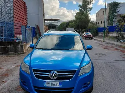 Usata VW Tiguan Sportline 140 CV (102 kW) 2008 Blu SUV
