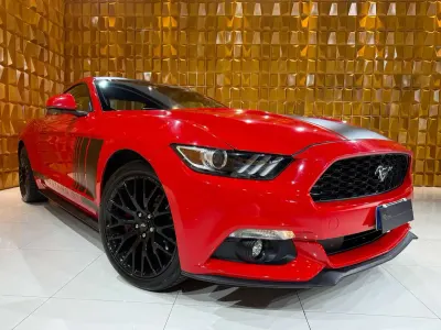 Begagnad Ford Mustang Fastback 317 HK (233 kW) 2017 Röd Sportkupé