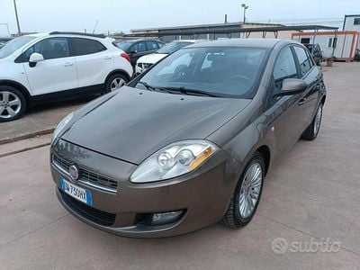 Usata Fiat Bravo Active 120 CV (88 kW) 2008 Marrone Utilitaria