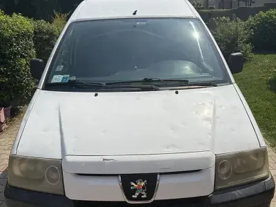 Usata Peugeot Expert 94 CV (69 kW) 2005 Bianco Furgone