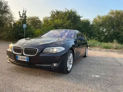 Usata BMW 520 Comfort Edition 184 CV (135 kW) 2012 Blu/azzurro Station wagon