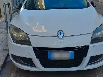 Usata Renault Mégane GT Line GT-Line 110 CV (80 kW) 2011 Bianco Berlina