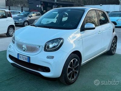 Usata Smart ForFour Passion 70 CV (51 kW) 2017 Bianco Utilitaria