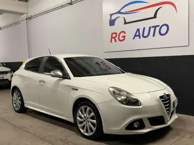 Usata Alfa Romeo Giulietta Distinctive 174 CV (127 kW) 2014 Other Utilitaria