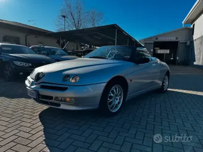 Begagnad Alfa Romeo Spider