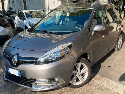 Usata Renault Scenic E-Tech 2014 Grigio Station wagon