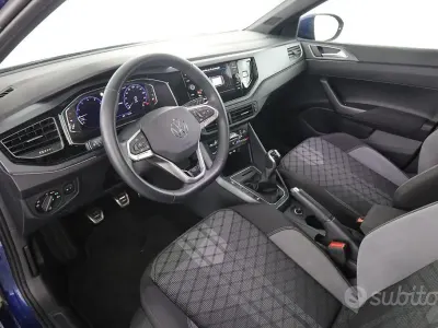 Usata VW Taigo R-line 116 CV (85 kW) 2025 Reef blue SUV