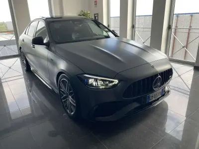 Usata Mercedes C43 AMG Premium 408 CV (300 kW) 2023 Grigio selenite manufaktur Berlina