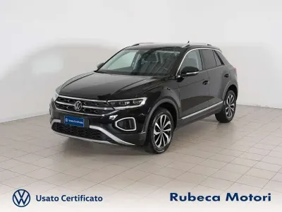 Usata VW T-Roc Style 110 CV (80 kW) 2023 Nero SUV